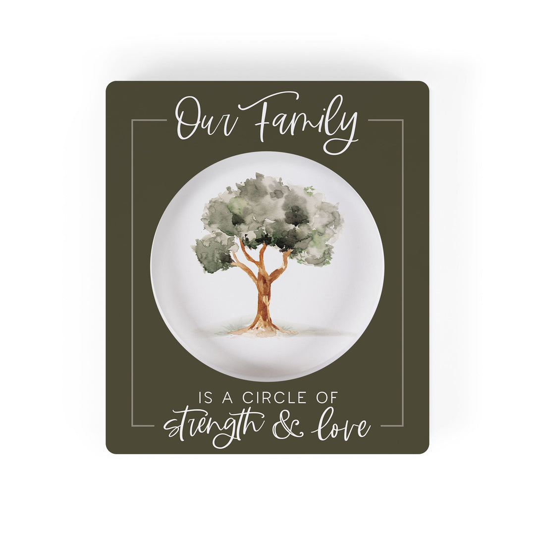 Our Family Is A Circle Of Strength And Love Carved Circle Décor