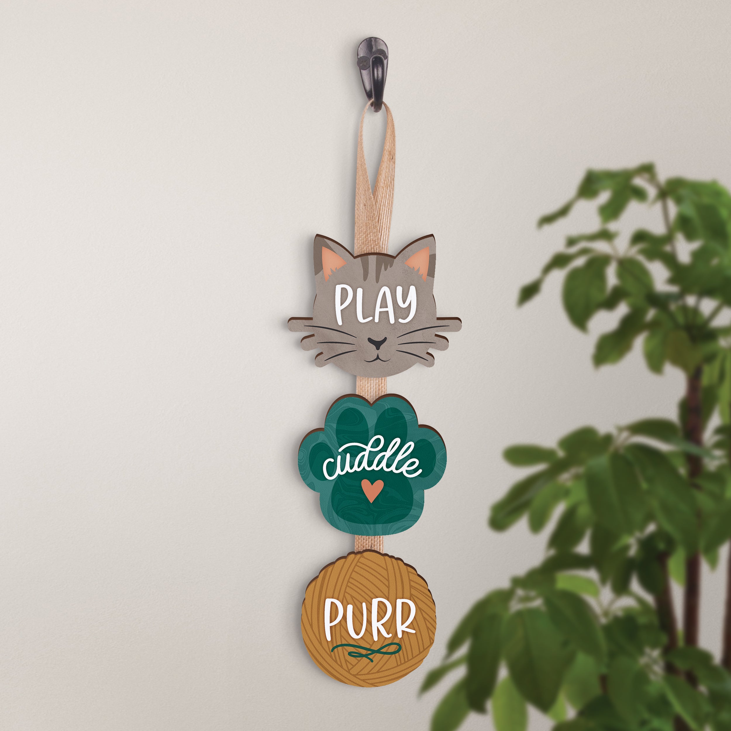 Play Cuddle Purr String Sign
