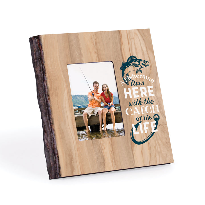 A Fisherman Lives Here With Catch Barky Photo Frame (4x6 Photo)