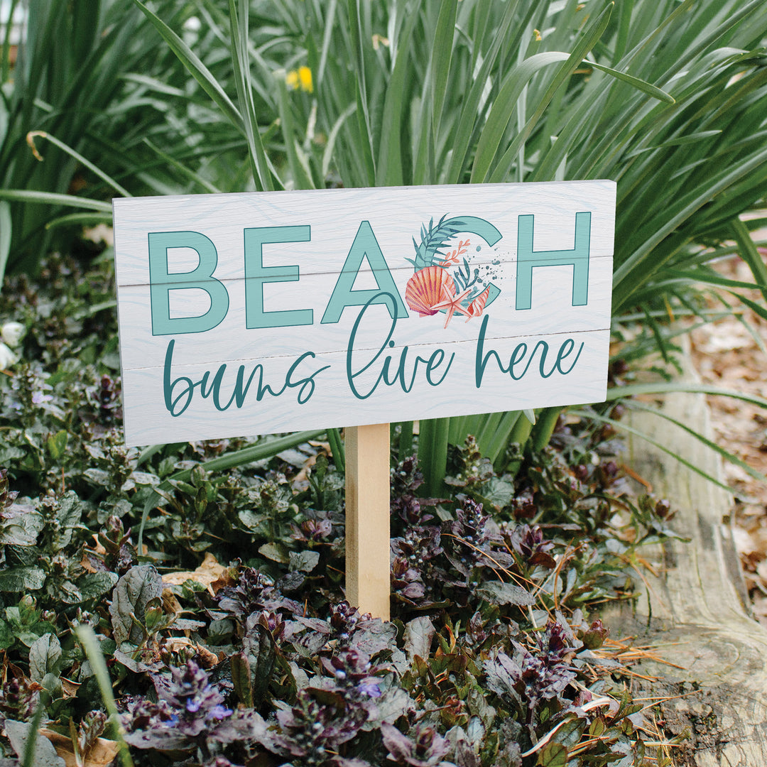 Beach Bums Live Here Garden Sign